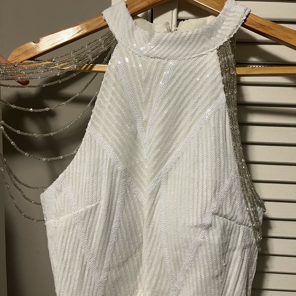 Stunning dress - Picture 3 of 5